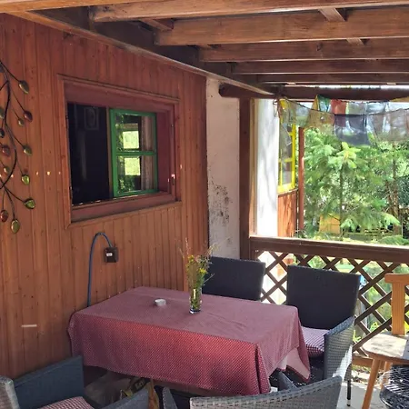 Lesni V Male Hrastici Mala Hrastice