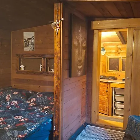 Lesní V Malé Hraštici Mala Hrastice