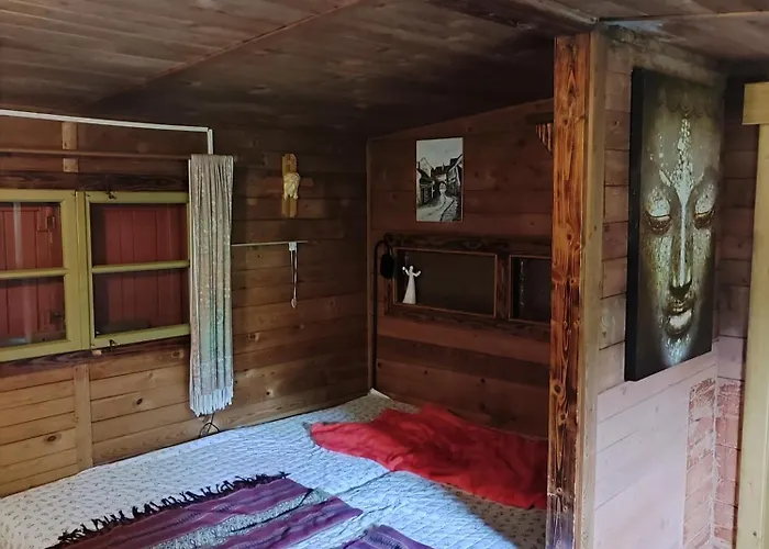 Lesní V Malé Hraštici